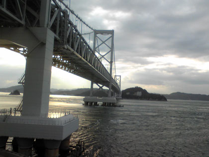 鳴門大橋.jpg
