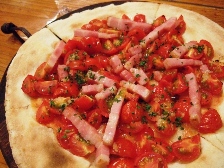 加藤食堂-チーズなしピザ