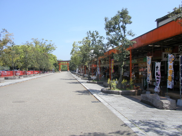宇佐神宮　お土産屋さん通り