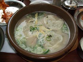 ギョーザ大きい!