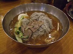 平壌冷麺