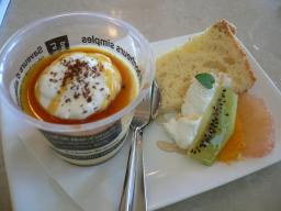 メイプルカフェ　プリン