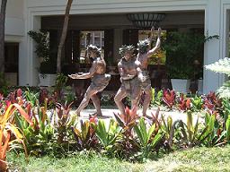 ＧＲＡＮＤ ＷＡＩＬＥＡ ＲＥＳＯＲＴ＆ＳＰＡ右側