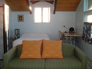 Room2