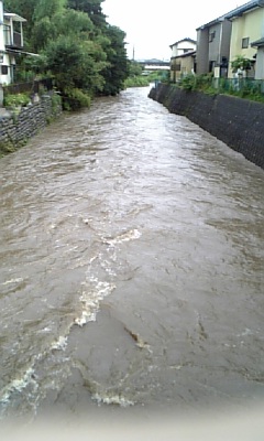 洪水