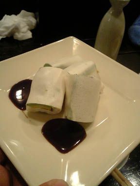 アボカドと蟹の生春巻き