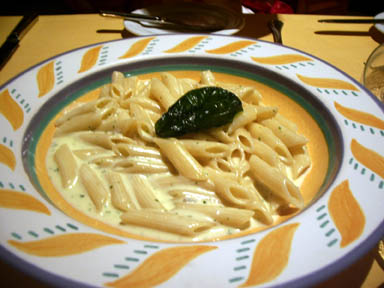 ブルーチーズのペンネ