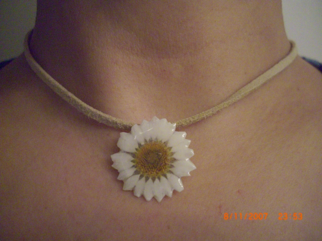 flower neckles