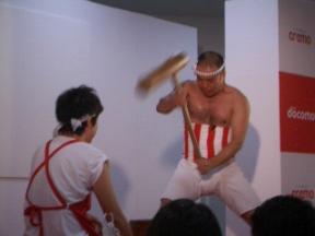 男は黙って・・・