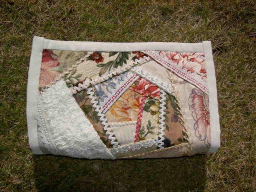 クレイジーキルトのカード入れ