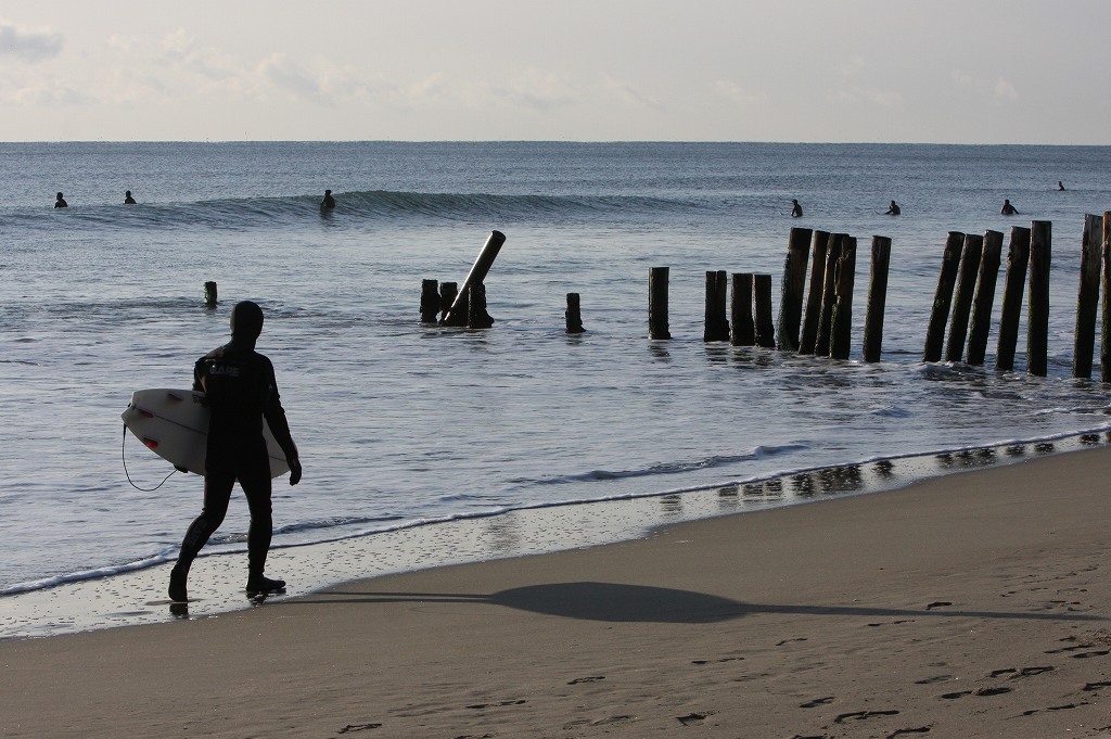 ん？？影が変だべ～？そなた異星人？