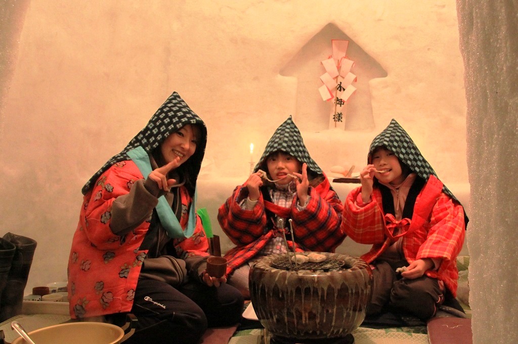 餅っこ焼けたよ～あがってたんせ～～