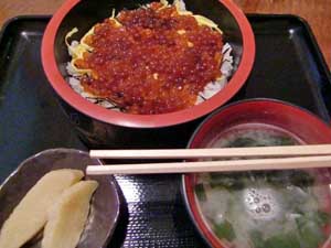 みさき　いくら丼