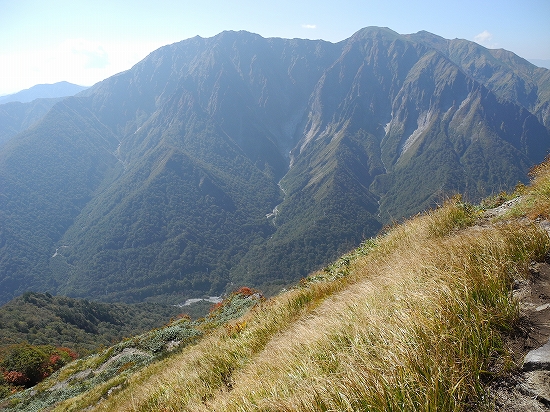 白毛門から谷川岳03