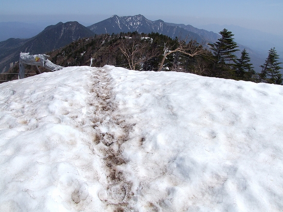 男体山・稜線歩き01