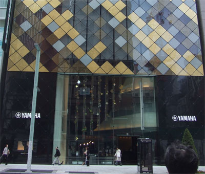 YAMAHA-GINZA2.jpg