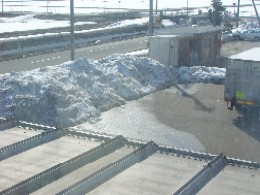 除雪した雪の壁２月１９日