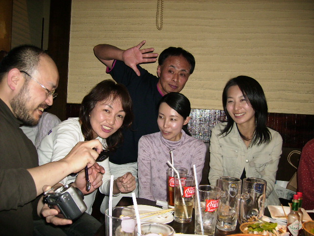 皆、何処見てるの？