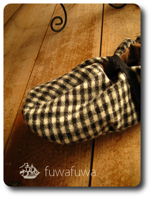もこもこチェックのルームシューズ　フェルトで手作り