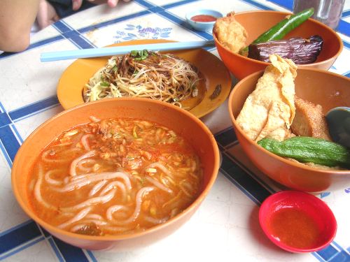 ラッサと醸豆腐