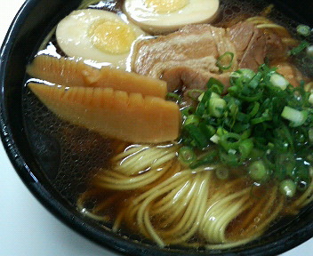 和歌山ラーメン（麺彩工房ふる里）