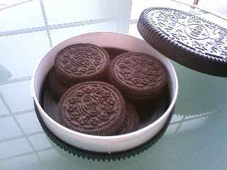 oreo_container_4.JPG