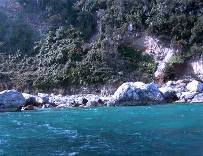 カプリ島（エメラルド）