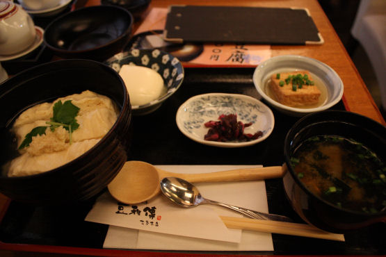 生湯葉丼セット