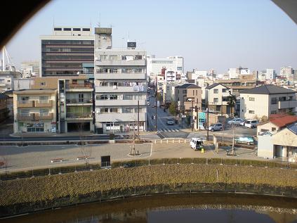 櫓の見張り穴から見た景色