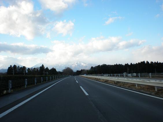 男体山と女峰山