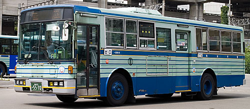 m5570 U-UA440LAN (1990年式)ドア側前