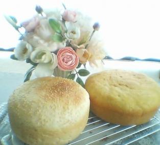 ごまと人参のパン