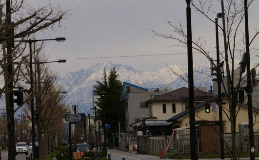 2011.4.7 isobe-machi.JPG