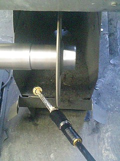 ２．リールシートの取り外し