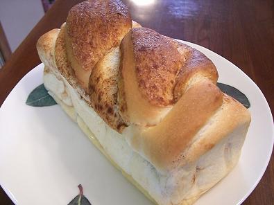 cinnamon bread