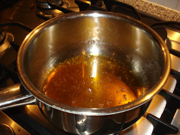 カラメルソース完成！！