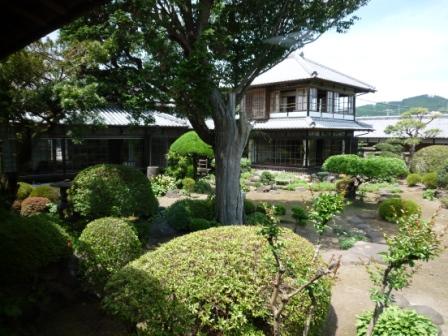 飫肥服部亭中庭