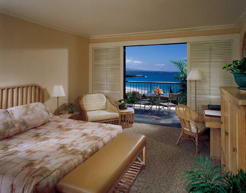 HAPUNA ROOM