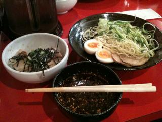 ばくだん屋のつけ麺