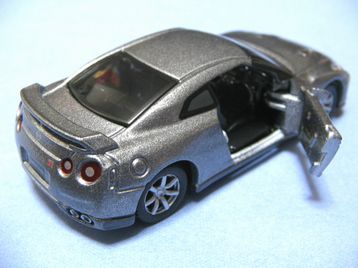 リミテッド　GT-R　サイド