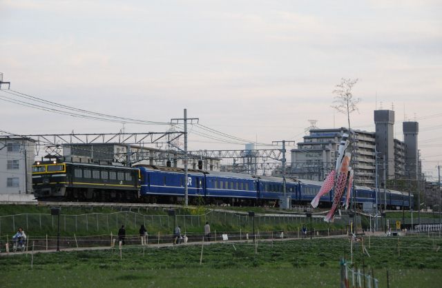 2011.4.21　4001ﾚ　日本海　EF81-103