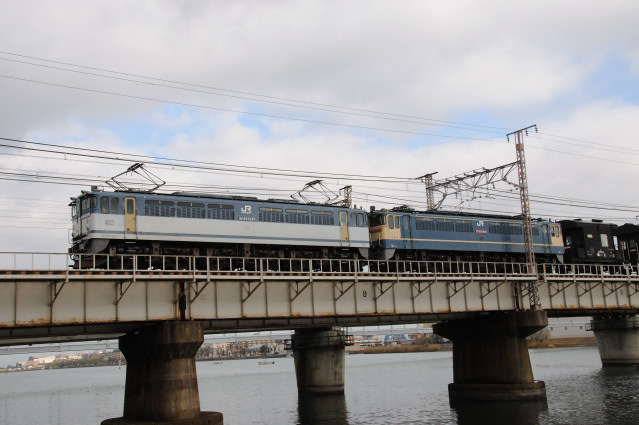 2010.12.12　8865レ　EF65-1037+EF65-1079 2