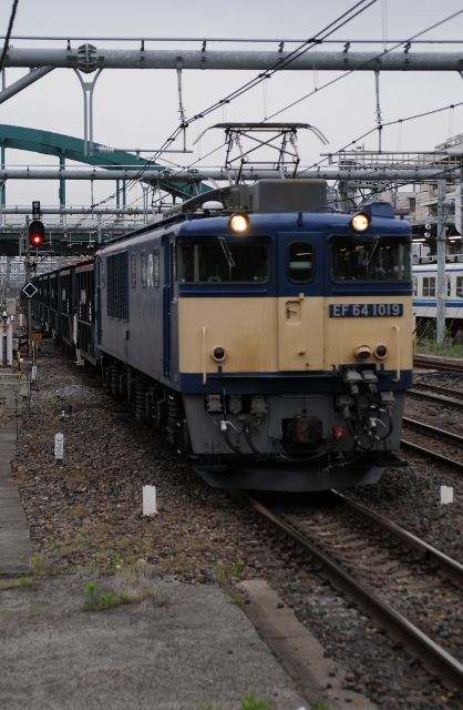 2011.6.16　5764ﾚ　EF64-1019+ホキ