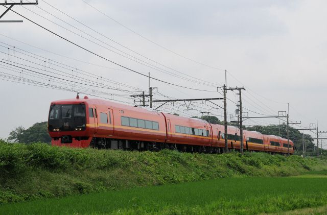 2011.6.16　1064M　きぬがわ4号　253系1000番台