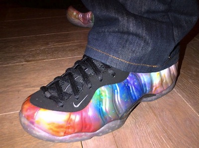 nike-air-foamposite-one-galaxy-new-images-02.jpg