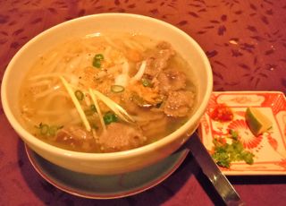 Nha Viet Nam 4
