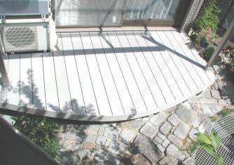 ウッドデッキ２