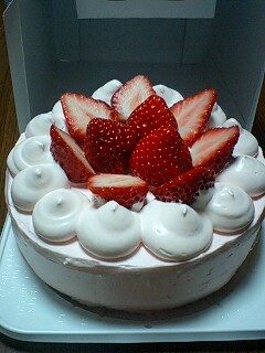 イチゴケーキ