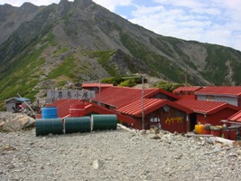 農鳥小屋