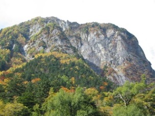 屏風岩